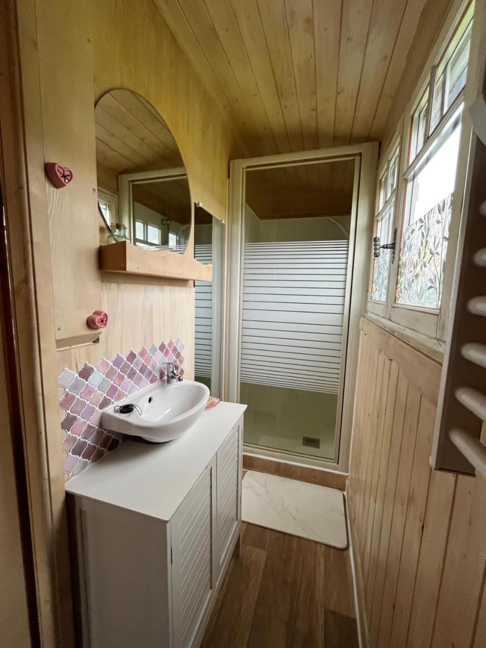 Les Logements Insolites De La Base Nautique Verneuil Kültér fotó